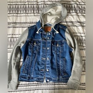 Levi’s Hooded Trucker Jean Jacket